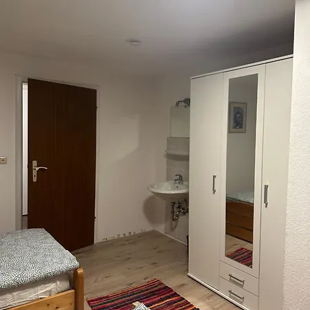 Zimmer Mit Eigener Dusche & Wc , Beim Stausee Lägenhet
