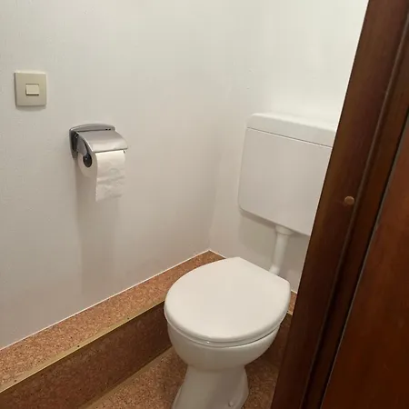 Zimmer Mit Eigener Dusche & Wc , Beim Stausee