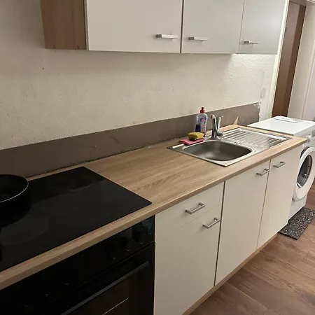 Zimmer Mit Eigener Dusche & Wc , Beim Stausee Lägenhet